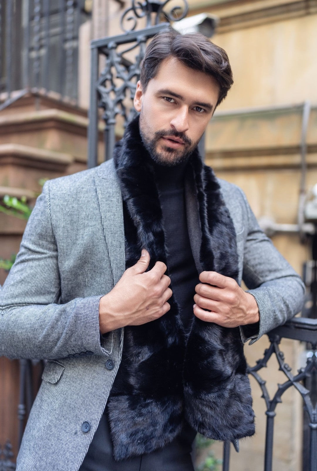 Mink Fur Scarf in Black